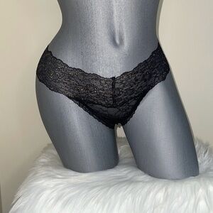 VICTORIAS SECRET  POSEY LACE-UP THONG PANTY UNDERWEAR. NWT